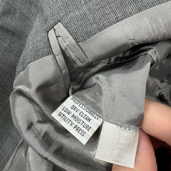 Hugo Boss Gray Wool Three Button Classic Business Work Men's Blazer Jacket 44L - Picture 14 of 16